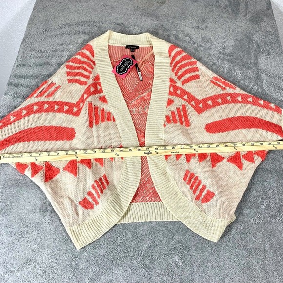 Miss Avenue NWT Tribal Aztec Knit Sweater Open Cardigan Size Small/Med Women’s - Picture 4 of 7